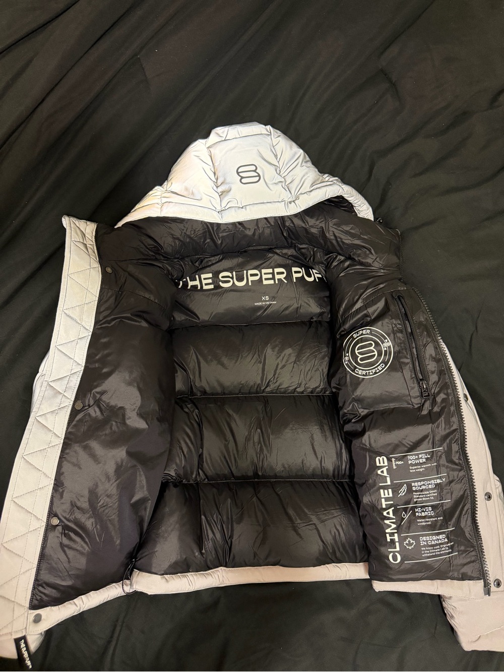 Reflective Aritzia The Super Puff Puffer Jacket - Silver - Picture 2 of 4